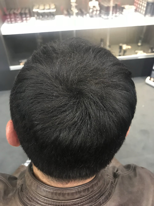 Foto dopo l'applicazione di TOPPIK su capelli uomo